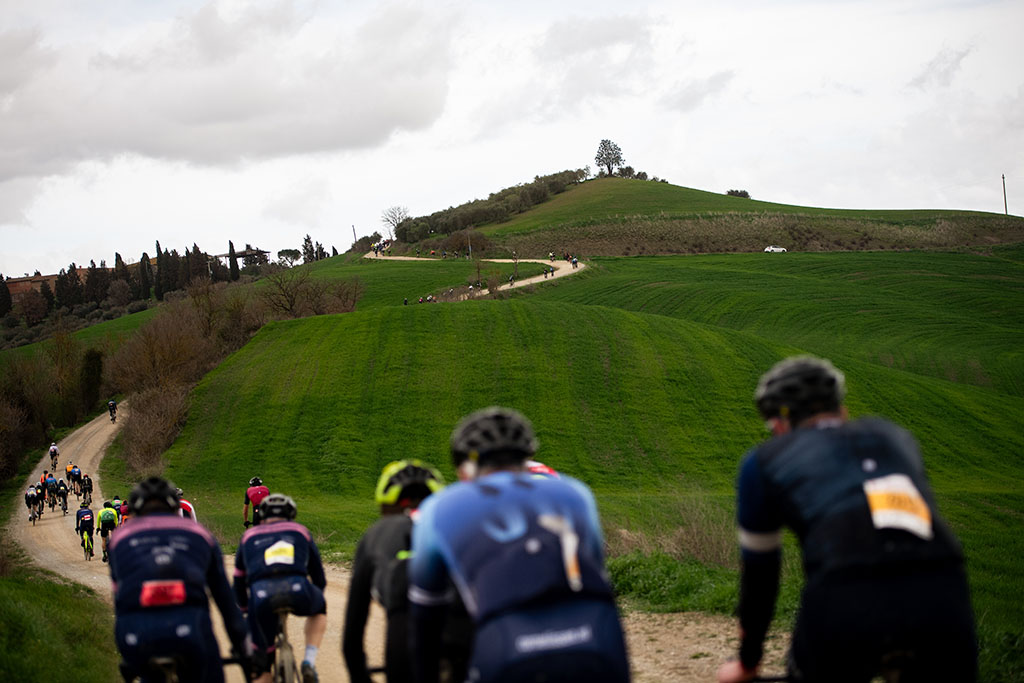 The rides during the Granfondo 'Strade Bianche' (White Roads) from and to Siena - Tuscany,- Sunday, MARCH 3, 2024. Sport - cycling . (Photo by Marco Alpozzi/Lapresse)